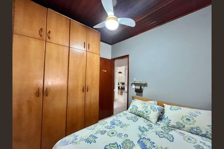 Casa à venda com 180m², 3 quartos e 3 vagasQuarto 2