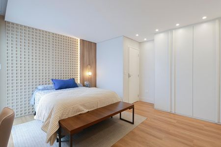 Casa à venda com 167m², 3 quartos e 4 vagasSuíte 2