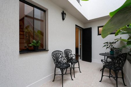 Casa à venda com 167m², 3 quartos e 4 vagasJardim de inverno