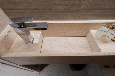 Lavabo de casa à venda com 3 quartos, 167m² em Santa Teresinha, São Paulo