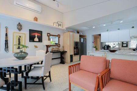 Sala de casa à venda com 3 quartos, 167m² em Santa Teresinha, São Paulo