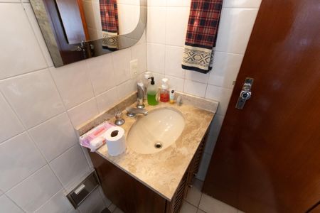 Casa para alugar com 232m², 4 quartos e 4 vagasBanheiro da Suíte 2