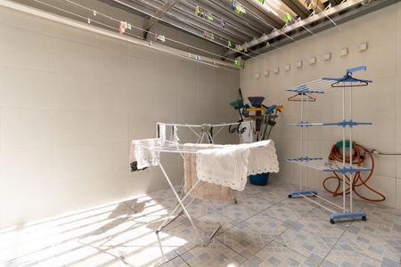 Casa para alugar com 232m², 4 quartos e 4 vagasQuintal