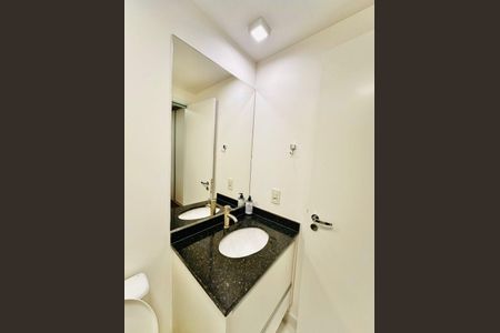 Studio para alugar com 25m², 1 quarto e sem vaga Studio para alugar com 25m², 1 quarto e sem vagaBanheiro