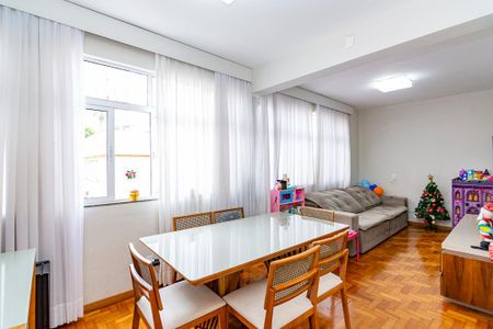 Apartamento à venda com 85m², 3 quartos e 1 vaga Apartamento à venda com 85m², 3 quartos e 1 vagaSala