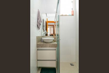 Apartamento à venda com 85m², 3 quartos e 1 vaga Apartamento à venda com 85m², 3 quartos e 1 vagaBanheiro Social