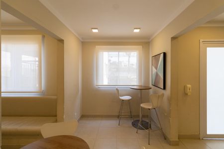 Apartamento para alugar com 41m², 2 quartos e sem vaga Apartamento para alugar com 41m², 2 quartos e sem vagaÁrea Comum - Salão de Festas