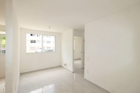 Sala de apartamento para alugar com 2 quartos, 47m² em Cosmos, Rio de Janeiro