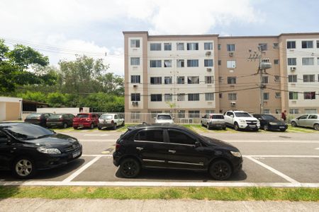 Vista do Quarto 1 de apartamento para alugar com 2 quartos, 47m² em Cosmos, Rio de Janeiro
