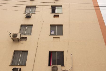 Apartamento para alugar com 70m², 2 quartos e 1 vaga Apartamento para alugar com 70m², 2 quartos e 1 vagaFachada