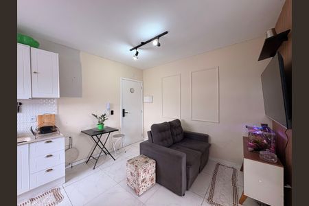 Apartamento para alugar com 45m², 2 quartos e 1 vagaSala