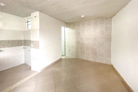 Sala de kitnet/studio para alugar com 1 quarto, 20m² em Ana Lúcia, Belo Horizonte