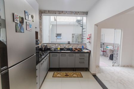 Casa à venda com 150m², 4 quartos e 1 vagaCozinha