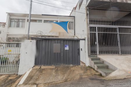Casa à venda com 150m², 4 quartos e 1 vagaFachada