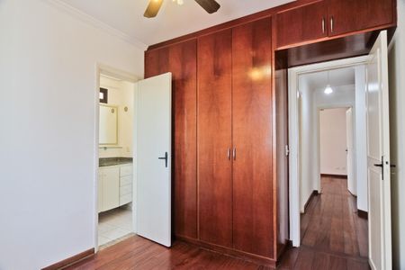 Apartamento à venda com 100m², 3 quartos e 2 vagasSuíte 2