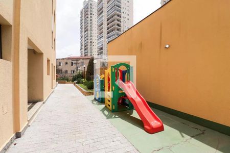 Apartamento à venda com 100m², 3 quartos e 2 vagasÁrea comum - Playground