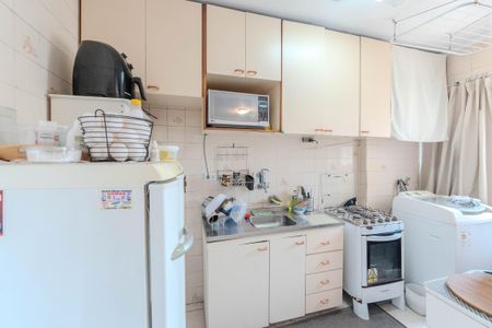 Apartamento à venda com 37m², 1 quarto e 1 vaga Apartamento à venda com 37m², 1 quarto e 1 vagaCozinha e Área de Serviço