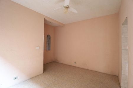 Casa para alugar com 4 quartos, 150m² em Vila Constança, São Paulo