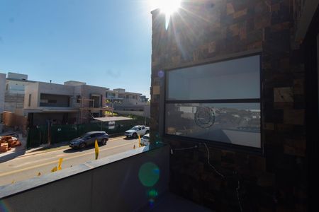 Casa de condomínio à venda com 253m², 3 quartos e 4 vagasSACADA FRENTE SALA PISO SUPERIOR