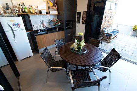 Casa de condomínio à venda com 253m², 3 quartos e 4 vagasÁREA GOURMET