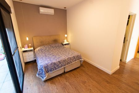 Casa de condomínio à venda com 253m², 3 quartos e 4 vagasSUITE 3