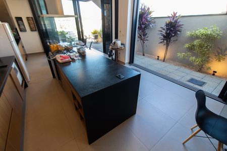 Casa de condomínio à venda com 253m², 3 quartos e 4 vagasCOZINHA