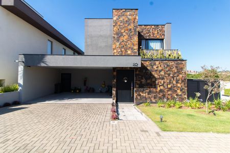 Casa de condomínio à venda com 253m², 3 quartos e 4 vagasFACHADA