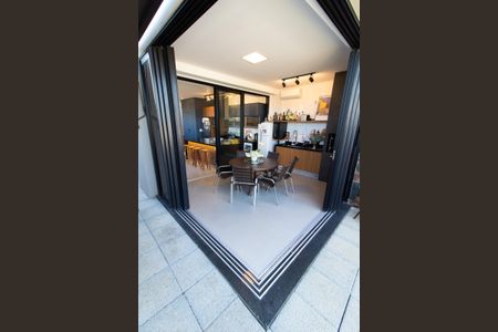 Casa de condomínio à venda com 253m², 3 quartos e 4 vagasÁREA GOURMET