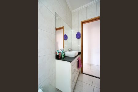 Casa à venda com 229m², 3 quartos e 5 vagasBanheiro social