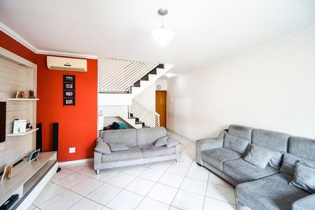 Sala de casa à venda com 3 quartos, 229m² em Chácara Santo Antônio (zona Leste), São Paulo