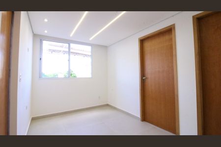 Apartamento para alugar com 35m², 2 quartos e sem vaga