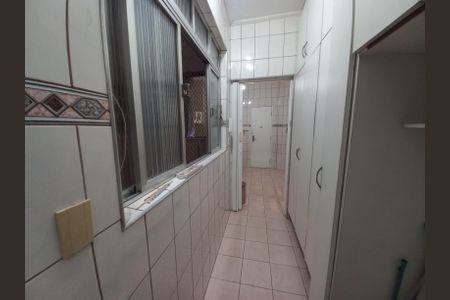 Apartamento para alugar com 104m², 3 quartos e 1 vagaÁrea de Serviço