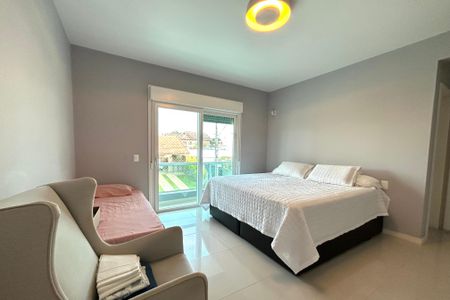 Casa para alugar com 550m², 4 quartos e 4 vagasSuíte 2