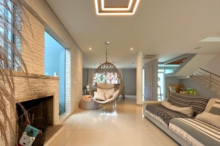 Casa para alugar com 550m², 4 quartos e 4 vagasSala