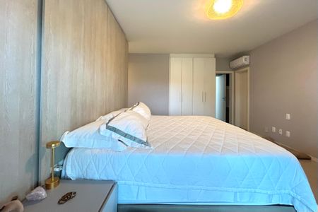 Casa para alugar com 550m², 4 quartos e 4 vagasSuíte 1