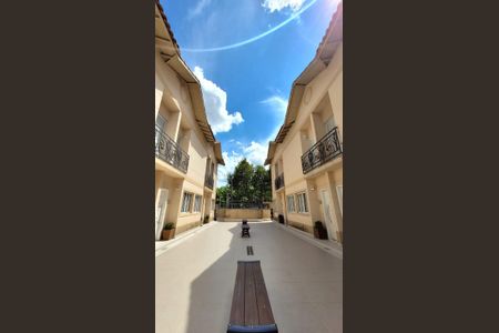 Casa de Condomínio à venda com 3 quartos, 138m² em Nova Petrópolis, São Bernardo do Campo