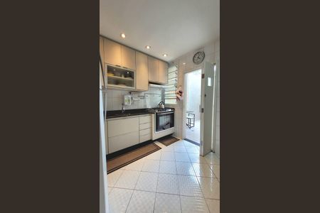 Casa de condomínio à venda com 138m², 3 quartos e 2 vagas