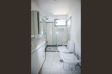 Apartamento para alugar com 164m², 3 quartos e 3 vagasBanheiro da Suíte 1