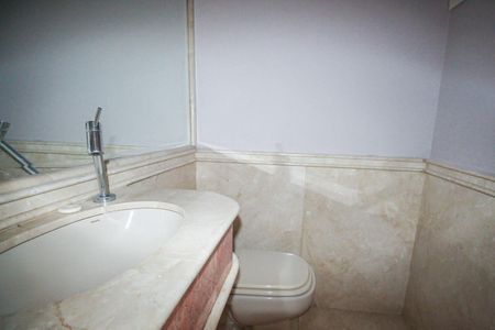 Apartamento para alugar com 164m², 3 quartos e 3 vagasLavabo