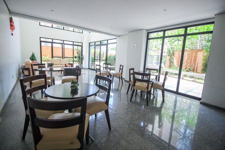 Apartamento para alugar com 164m², 3 quartos e 3 vagasÁrea comum - Salão de festas