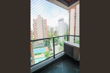 Apartamento para alugar com 164m², 3 quartos e 3 vagasVaranda da Suíte 1