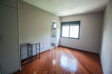 Apartamento para alugar com 164m², 3 quartos e 3 vagasSuíte 3