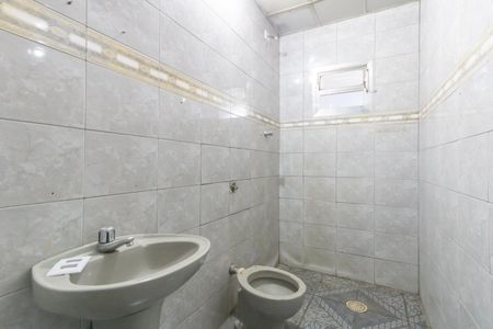 Banheiro da Suíte 1 de casa para alugar com 2 quartos, 135m² em Jardim Roberto, Osasco