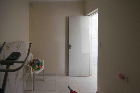 Casa para alugar com 60m², 2 quartos e 2 vagas Casa para alugar com 60m², 2 quartos e 2 vagasQuarto