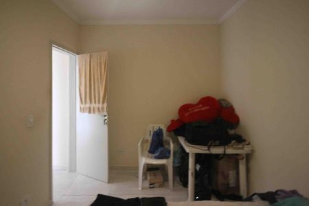 Casa para alugar com 60m², 2 quartos e 2 vagas Casa para alugar com 60m², 2 quartos e 2 vagasQuarto 02