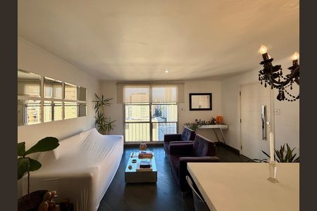 Apartamento à venda com 98m², 2 quartos e 1 vaga Apartamento à venda com 98m², 2 quartos e 1 vagaSala