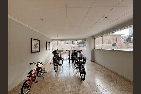 Apartamento à venda com 98m², 2 quartos e 1 vaga Apartamento à venda com 98m², 2 quartos e 1 vagaBicicletário