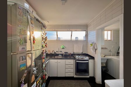 Apartamento à venda com 98m², 2 quartos e 1 vaga Apartamento à venda com 98m², 2 quartos e 1 vagaCozinha