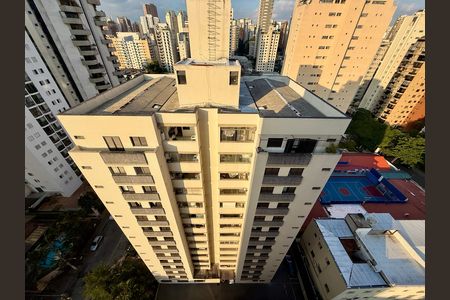 Apartamento à venda com 98m², 2 quartos e 1 vaga Apartamento à venda com 98m², 2 quartos e 1 vagaVista
