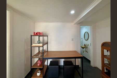 Sala  de apartamento à venda com 2 quartos, 98m² em Vila Nova Conceição, São Paulo